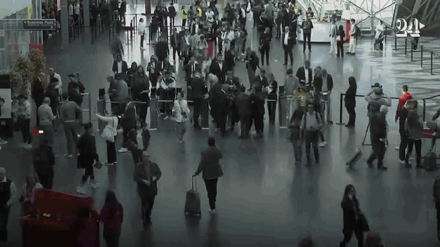 SALONE INTERNAZIONALE DEL MOBILE 2025,  MILANO   [1  VIDEO,  IL SOLE 24 ORE]