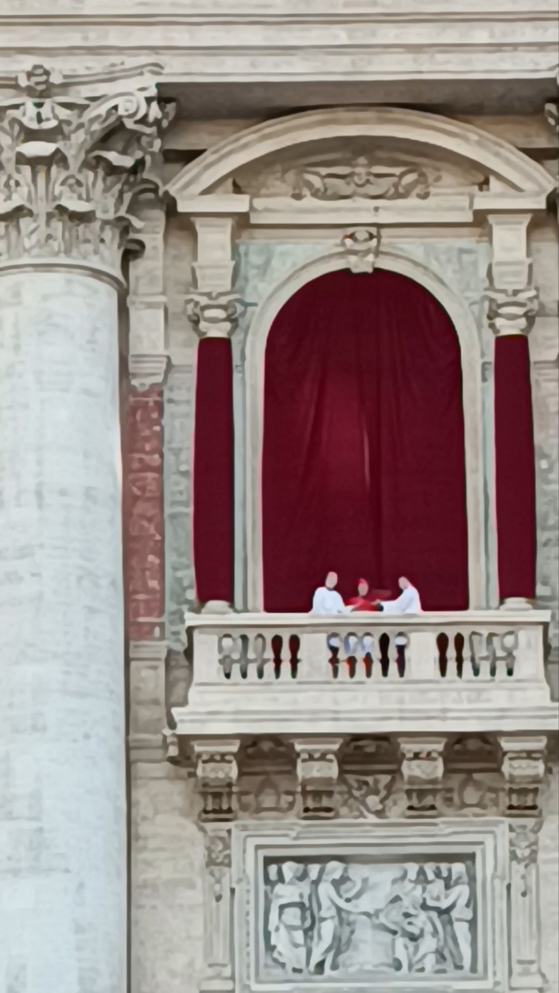 “HABEMUS PAPAM”   [COVER  38;  STATO DELLA CITTÀ DEL VATICANO, PIAZZA SAN PIETRO, 08-05-2025;  VIDEO DI  WALTER GALASSO]