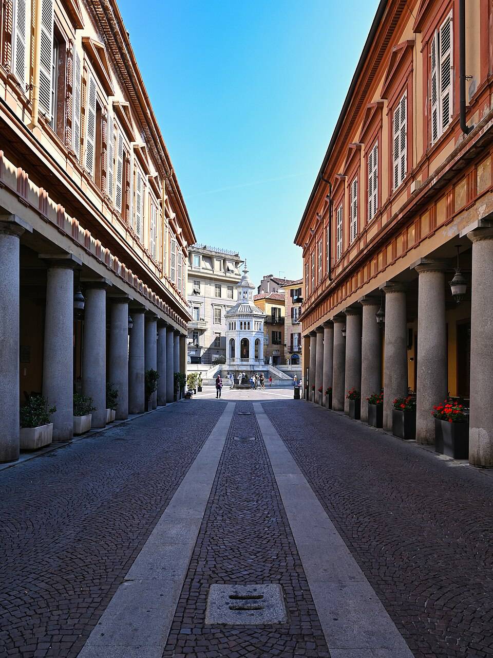 LA BOLLENTE, GIOIELLO DI ACQUI TERME, POLLA ANCHE DI TALENTO SGAIENTÒ